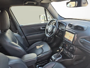https://vehicle.imgix.net/4326215/f1743722-1ce7-48e2-8229-aacbb7d2642b.jpg
