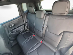 Fahrzeugbild JEEP Renegade 1.3 S 4xe / Jetzt mit attraktivem 1.9% Leasing!