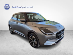https://vehicle.imgix.net/4326220/d42a26bf-ea41-4cf0-b661-b9b3e0e81b47.jpg