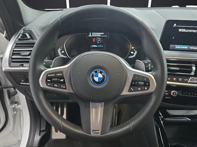 BMW X3 30e xDrive SAG