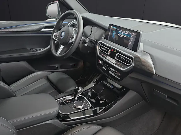 BMW X3 30e xDrive SAG