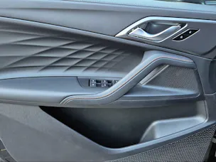 MG HS 1.5 Hybrid Luxury