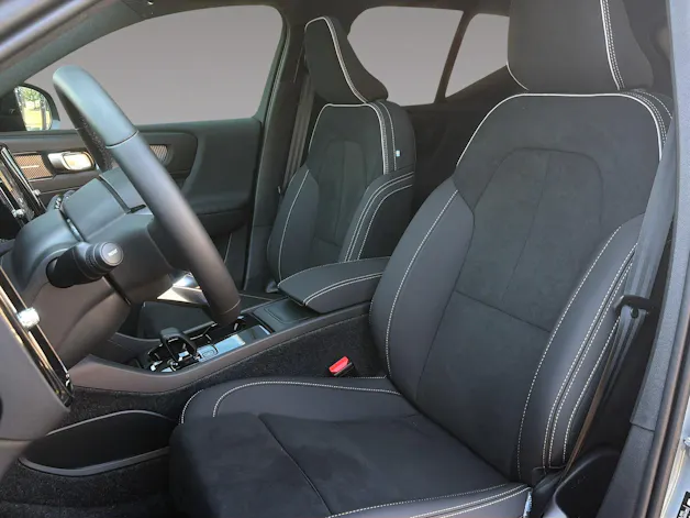 Volvo EX40 Twin XCENTRIC Edition AWD