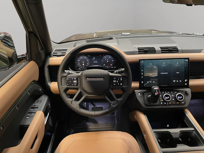 image du véhicule LAND ROVER DEFENDER