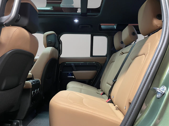 image du véhicule LAND ROVER DEFENDER