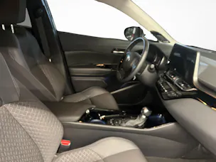 Toyota C-HR 2.0 VVTi HSD Trend