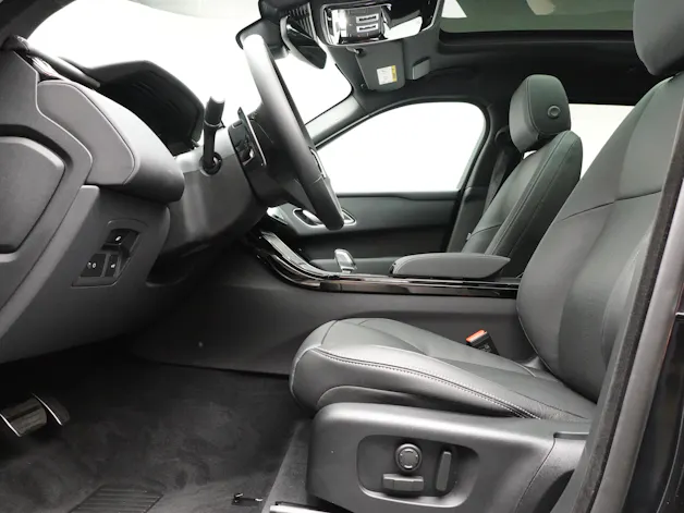 Land Rover Range Rover Velar 2.0 P400e Belgravia Edition