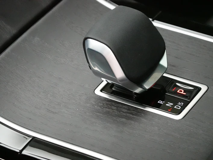 image du véhicule LAND ROVER RANGE ROVER VELAR