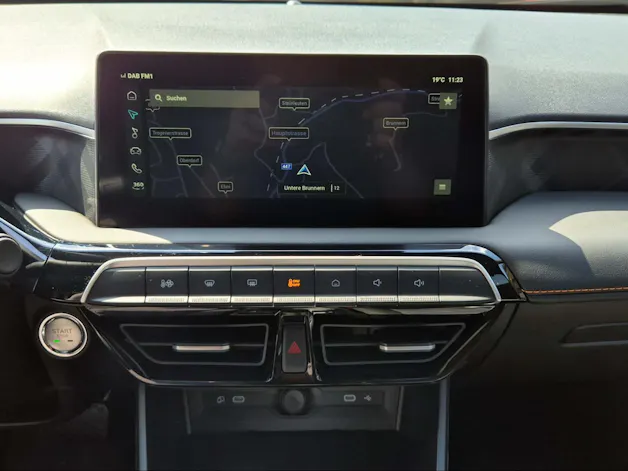 MG 3 1.5 Hybrid Luxury