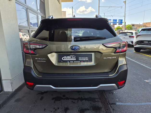 Subaru Outback 2.5i Luxury