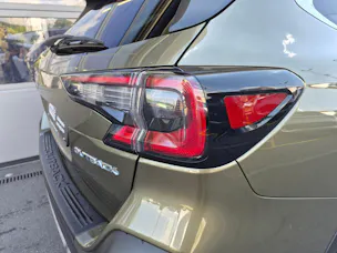 Subaru Outback 2.5i Luxury