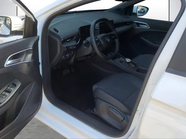 MG 3 1.5 Hybrid Luxury
