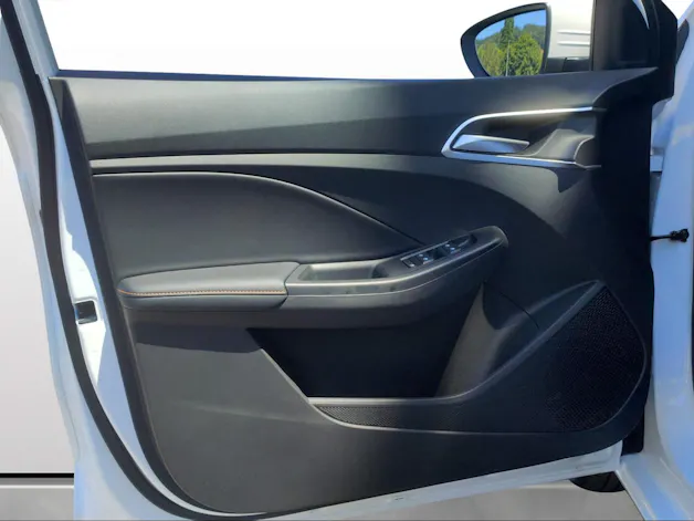 MG 3 1.5 Hybrid Luxury