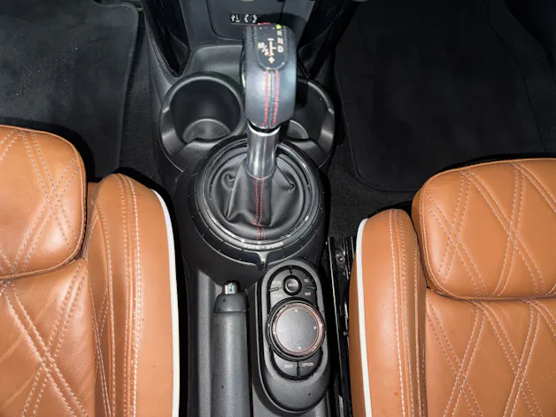 Mini Cabrio F57 2.0i Cooper S HIFI-SYSTEM HARMAN/KARDON