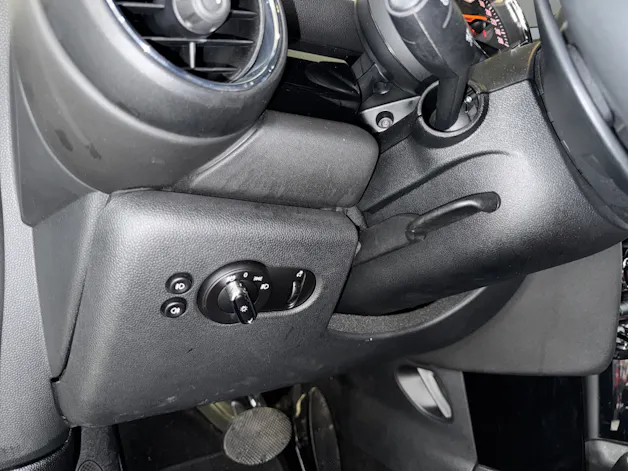 Mini Cabrio F57 2.0i Cooper S HIFI-SYSTEM HARMAN/KARDON