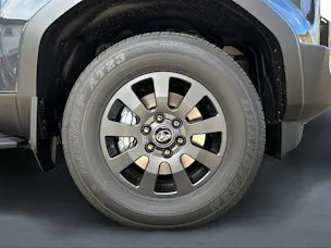 Toyota Land Cruiser 2.8 D 48V Style