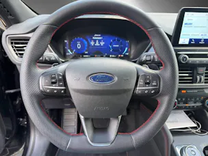 Ford Kuga 2.0 EcoBlue ST-Line 4x4 **Inkl. Standheizung**