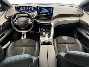 Fahrzeugbild PEUGEOT 3008 1.2 Hybrid GT