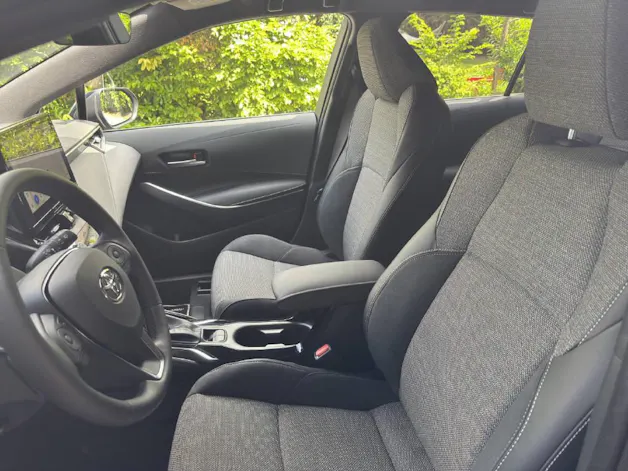 Toyota Corolla Touring Sports 2.0 HSD Swiss Edition