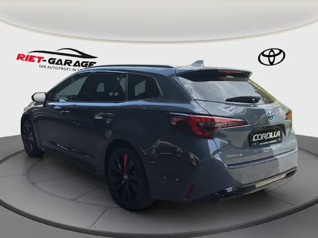 Toyota Corolla Touring Sports 2.0 HSD Swiss Edition
