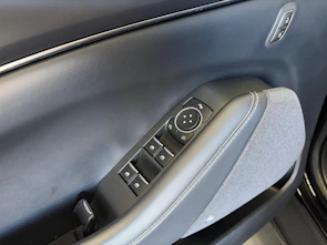 image du véhicule FORD Mustang Mach-E Standard