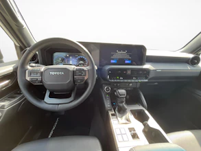 https://vehicle.imgix.net/4326590/87b0cd2b-d0ea-4215-a955-0eef4809a0d3.jpg