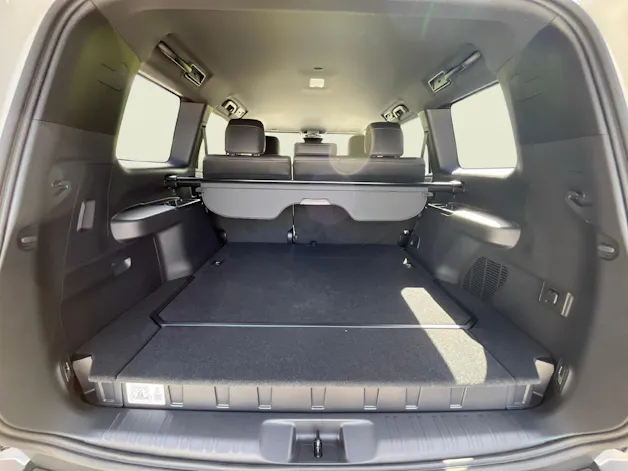 Toyota Land Cruiser 2.8 D 48V Style