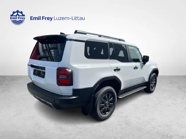 Toyota Land Cruiser 2.8 D 48V Style