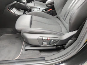 https://vehicle.imgix.net/4326598/129141c2-b1ce-459b-8114-888436514db2.jpg