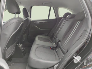 https://vehicle.imgix.net/4326598/14018358-0699-4d83-8c3f-8f2b74101d26.jpg