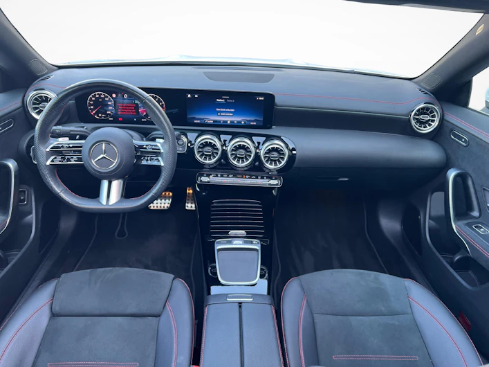 Fahrzeugbild MERCEDES-BENZ CLA 250