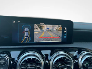 https://vehicle.imgix.net/4326637/ba93b449-91c2-4673-810a-617f39ec86c3.jpg