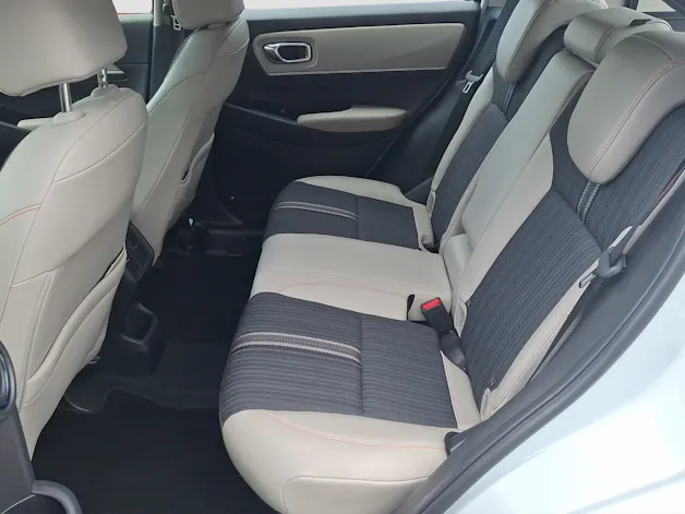 Honda HR-V 1.5 i-MMD Advance Style