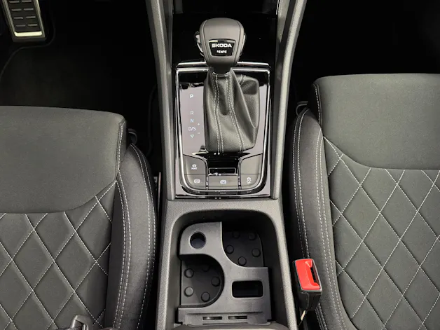 Škoda Karoq 2.0 TSI SportLine 4x4 DSG