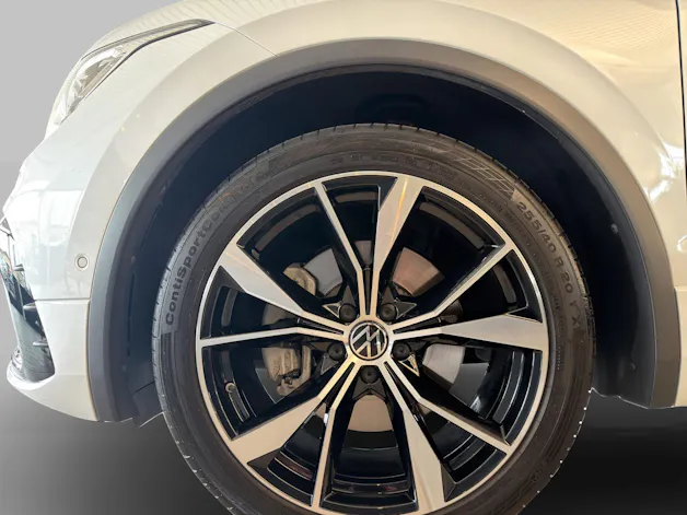 VW Tiguan 2.0 Black Style TSI R-Line DSG
