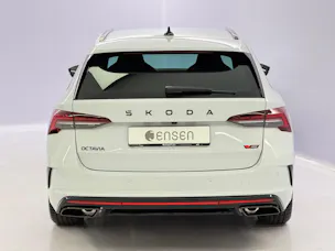 Škoda Octavia Combi 2.0 TSI RS DSG