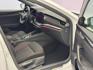 Škoda Octavia Combi 2.0 TSI RS DSG