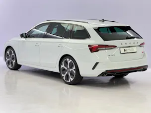 Škoda Octavia Combi 2.0 TSI RS DSG
