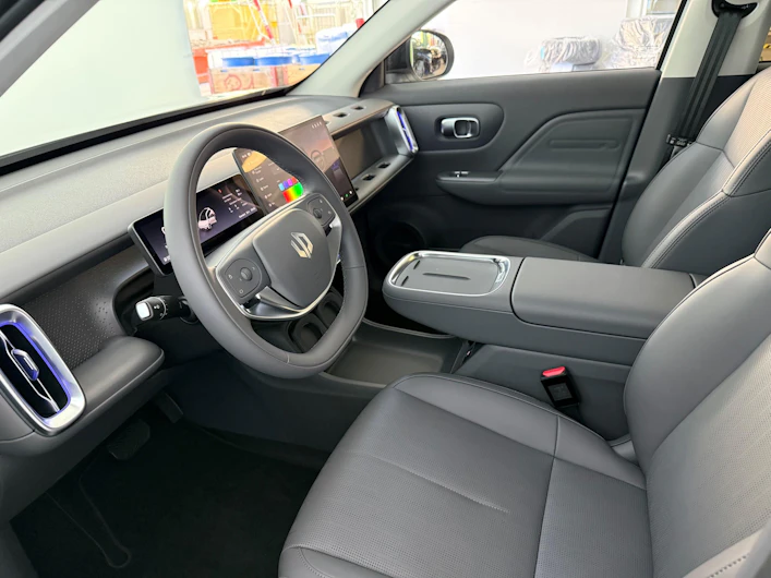 Fahrzeugbild LEAPMOTOR B10