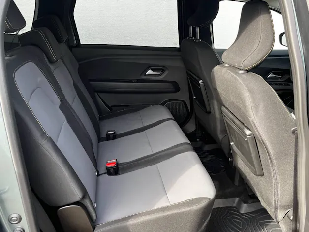 Dacia Jogger 1.6 Hybrid Extreme 7P