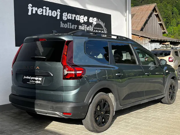 Dacia Jogger 1.6 Hybrid Extreme 7P