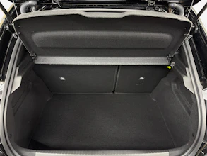 https://vehicle.imgix.net/4326766/4f1d05c9-5096-4de5-bd97-128a5b3afa03.jpg