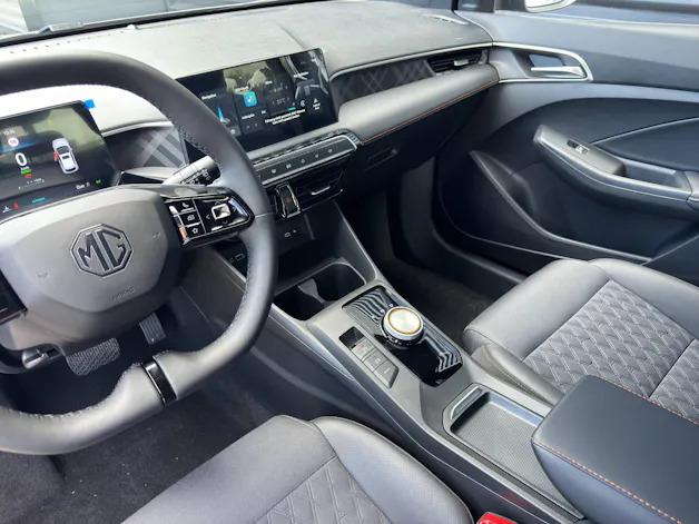 MG 3 1.5 Hybrid+ Luxury