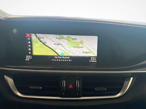 https://vehicle.imgix.net/4326785/4e79dd4c-fd25-4e2f-bdc6-4c304f0284f2.jpg