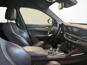 Fahrzeugbild ALFA ROMEO Stelvio 2.9 V6 Biturbo Q4 Quadrifoglio
