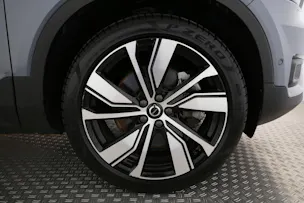 VOLVO XC40 P8 Twin Pro AWD