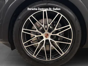 Porsche Cayenne S E-Hybrid Black Edition