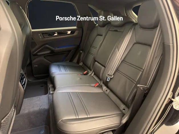 Porsche Cayenne S E-Hybrid Black Edition