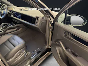Porsche Cayenne S E-Hybrid Black Edition