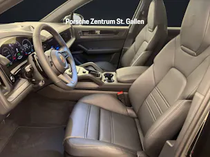 Porsche Cayenne S E-Hybrid Black Edition